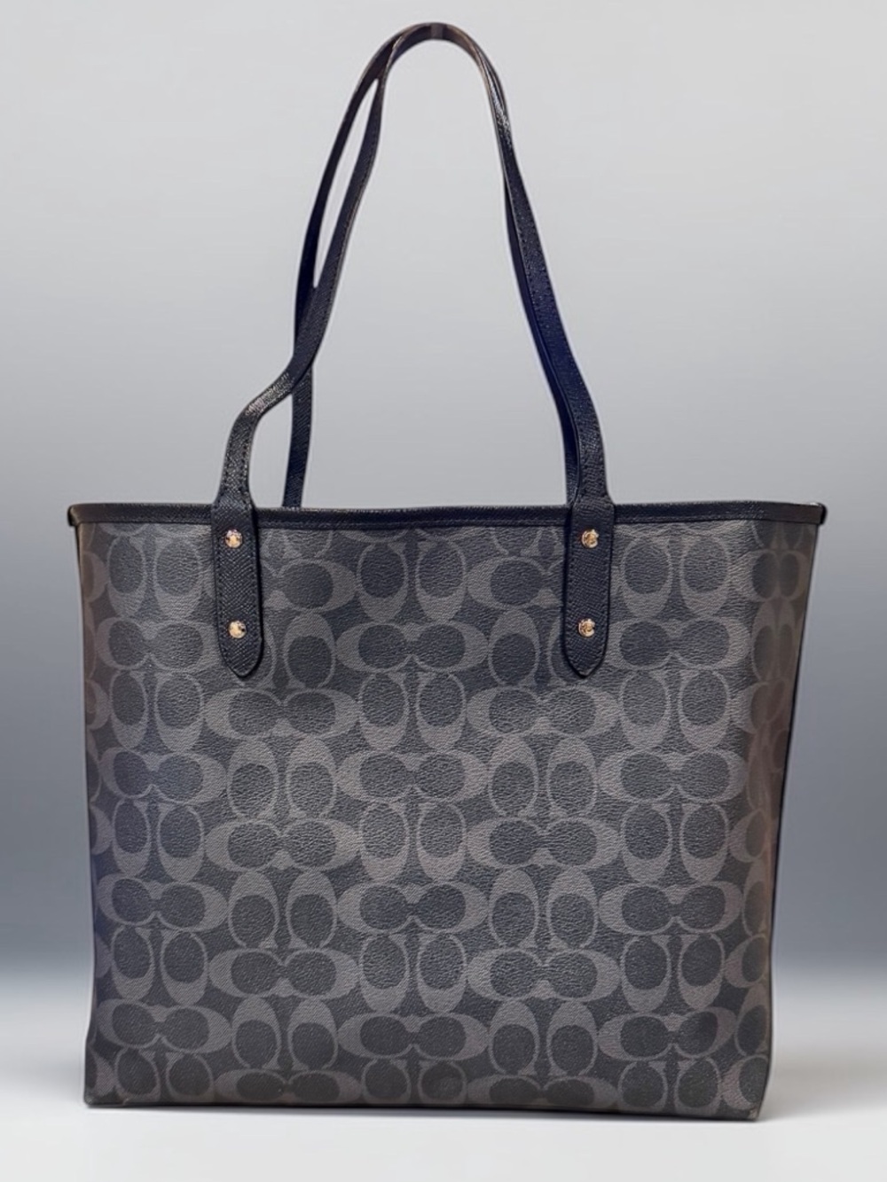 Coach Reversible City Tote in Signature Canvas Style F58293 - Picture 3 of 10